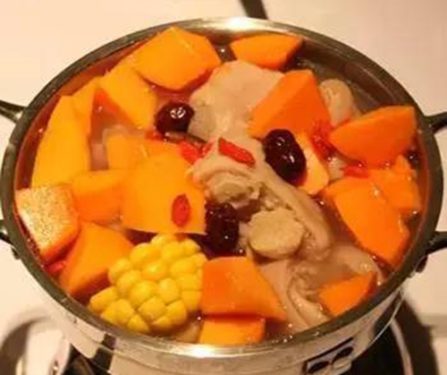 正餐--黄豆木瓜猪蹄汤