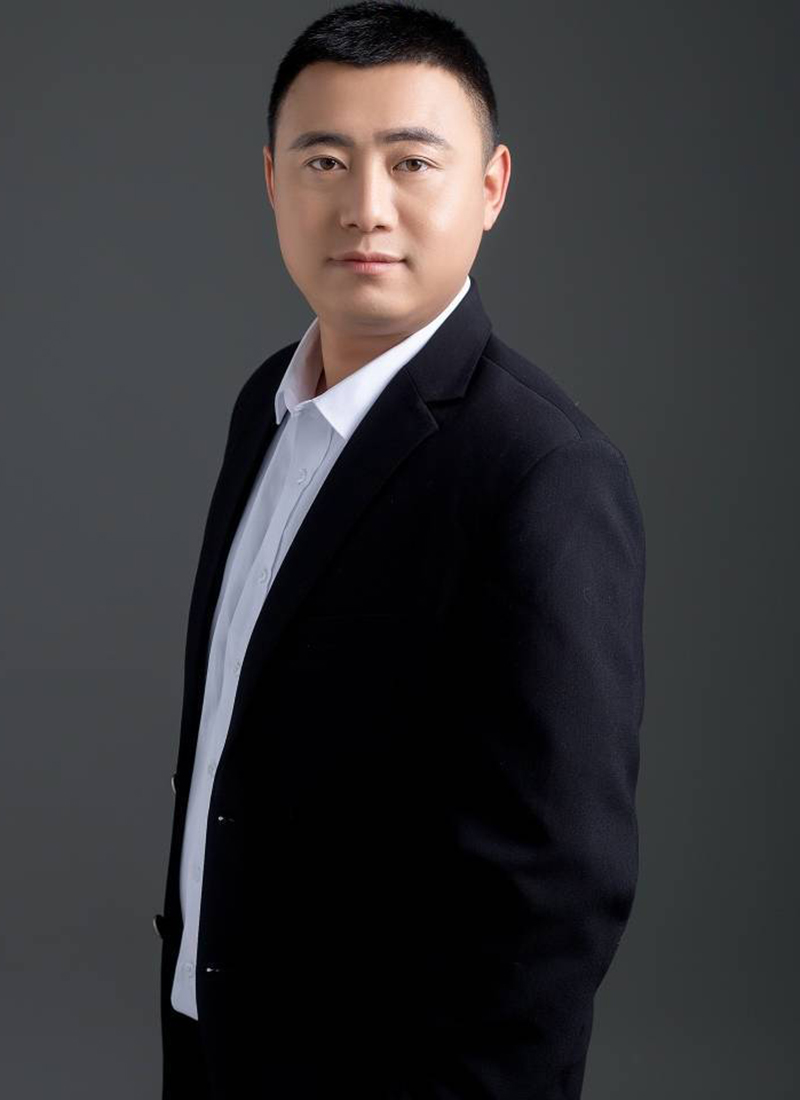 罗崇律师