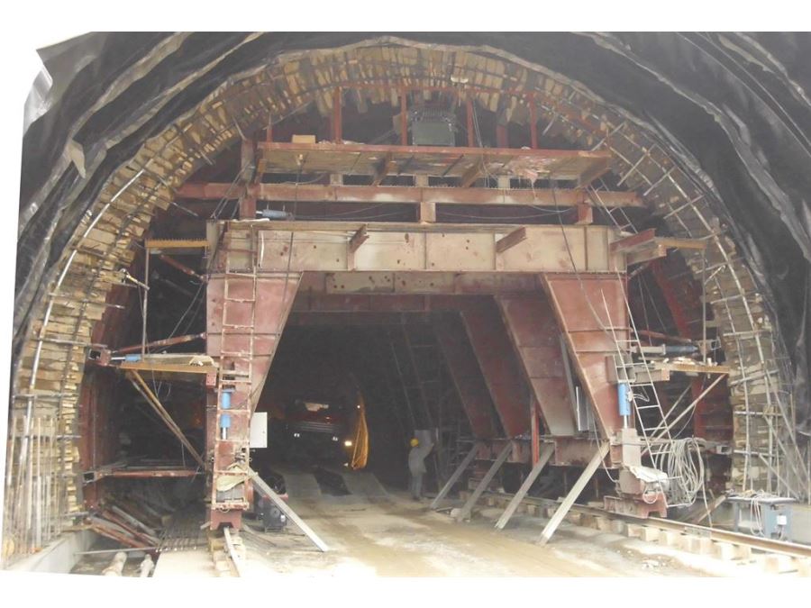 福建新泉、木寨岭隧道项目隧道