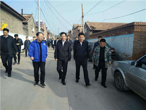 董一兵来村调研煤改气