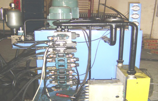 二軸內膽卷園電液控制系統 (1)
