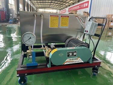 非标定制含200L不锈钢水箱电动试压泵成功交付