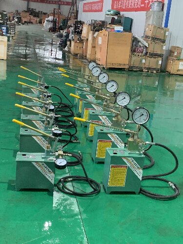 手动试压泵--压力测试工具中的“千斤顶”