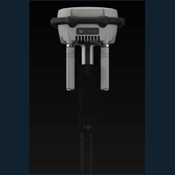 D-RTK 3 多功能基站