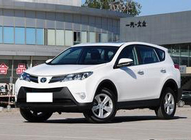 豐田RAV4（單價：260元/每天）