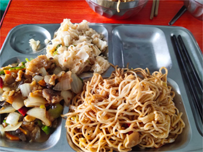 校园午餐