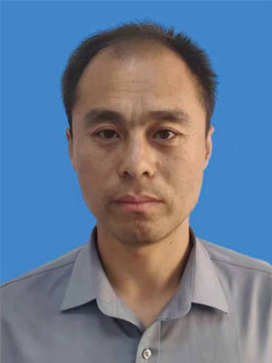 南博仁-高级体育教师