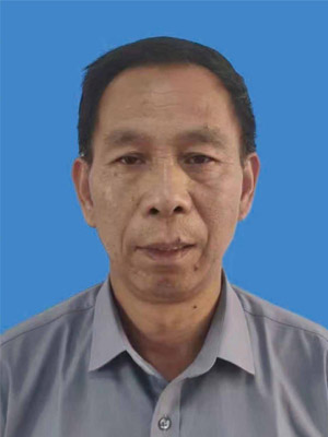 副校长李修文