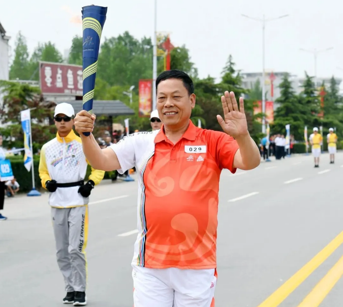 一个农民企业家的乡土情怀