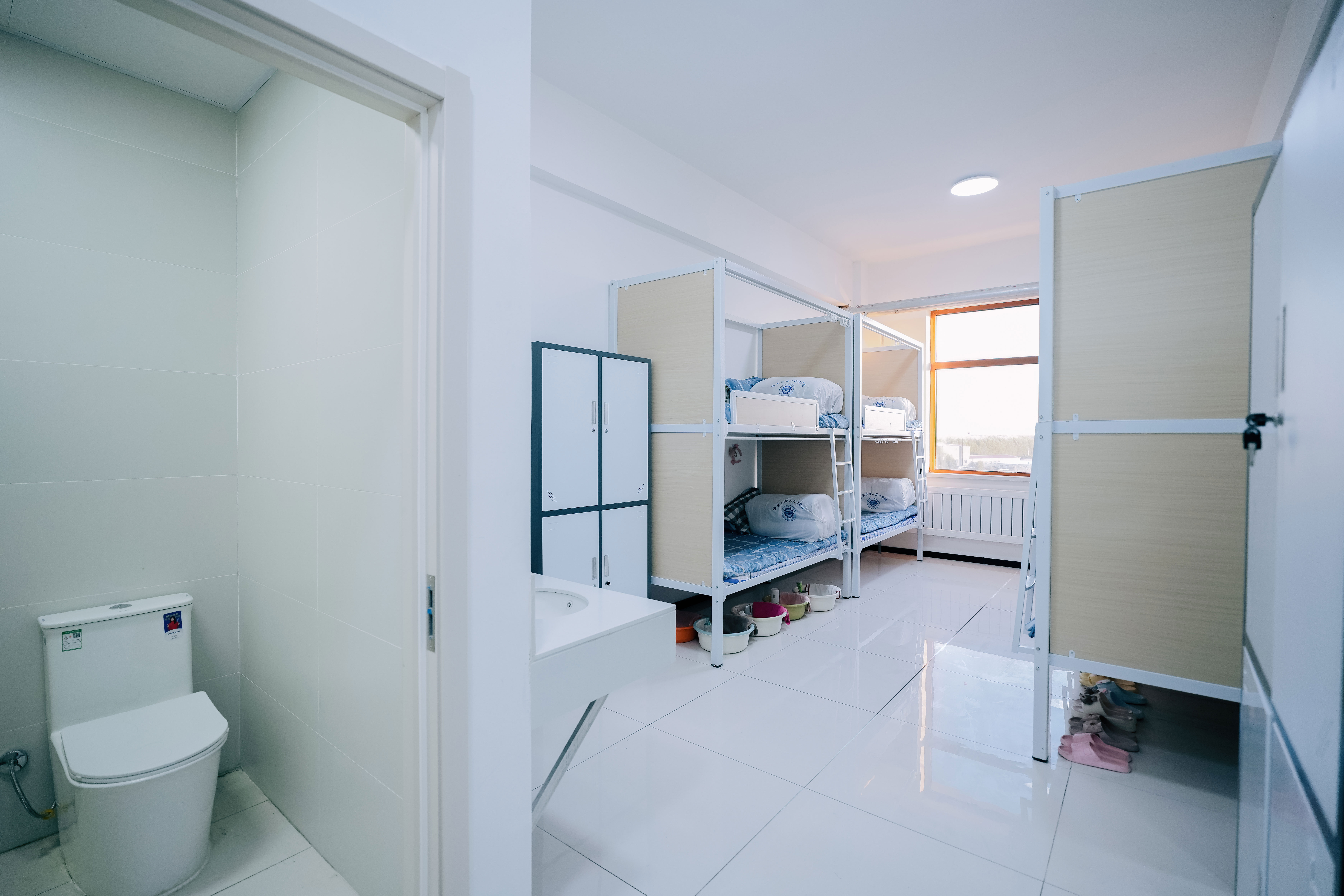 寝室(独立卫生间)