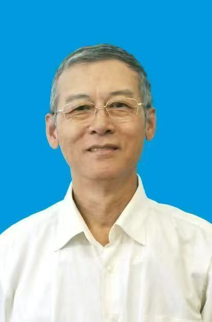 翟新华 主任