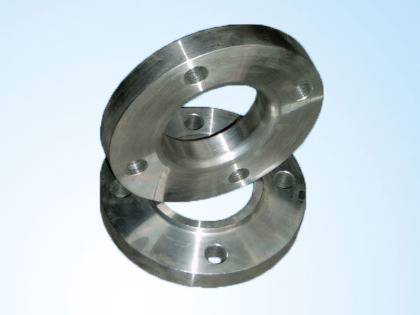 Looper and threaded flange