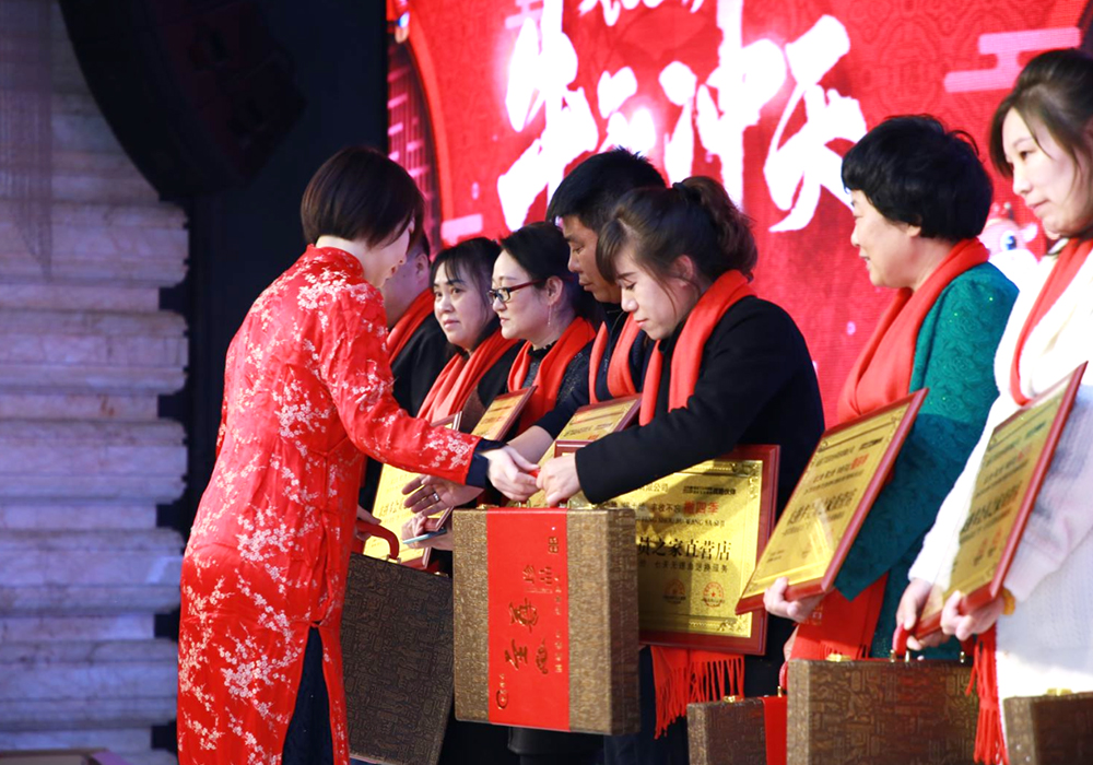團(tuán)隊(duì)風(fēng)采