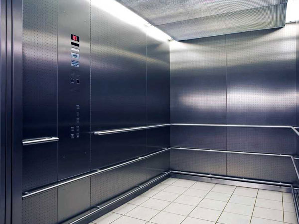 医用梯 (1)