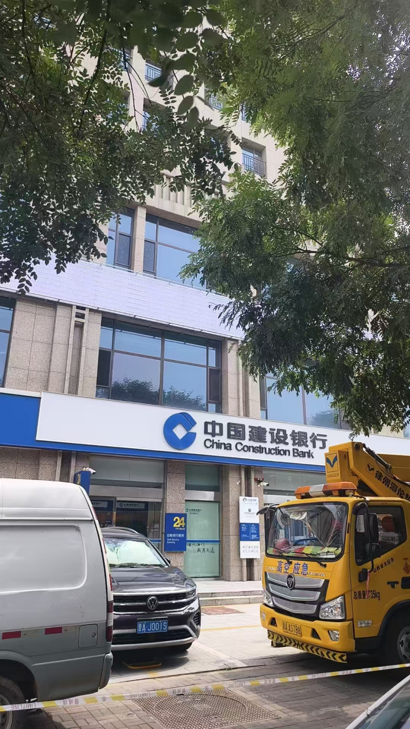 3M灯箱施工全套过程案例分析（中岩辉海有限公司）