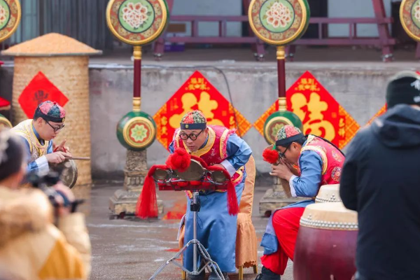 近800万人在线观看！这场“村晚”直播秀出乡村非遗技新活力