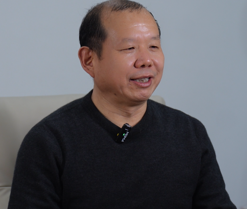 刘耀 名誉会长  太原三晋饭庄餐饮公司董事长