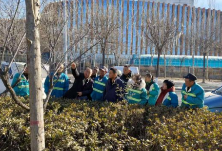 专家赋能强根基 园林养护谱新篇
