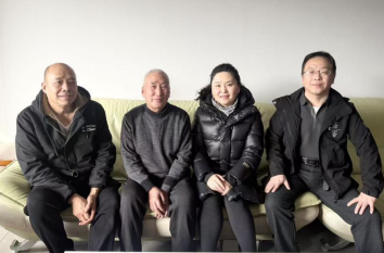 幫貧濟(jì)困付諸行動(dòng) 弘揚(yáng)正義盡顯真情