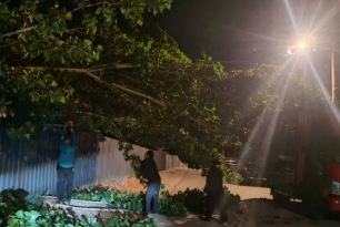极速响应除隐患 深夜护航显担当