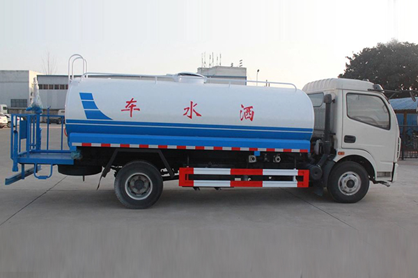 灑水車 