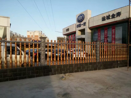 水泥圍欄