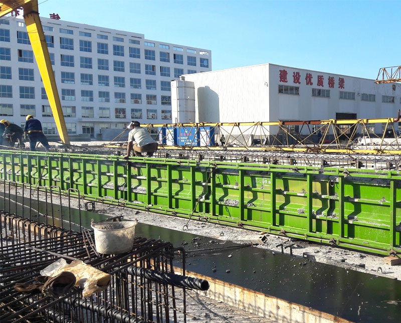 空心板施工现场