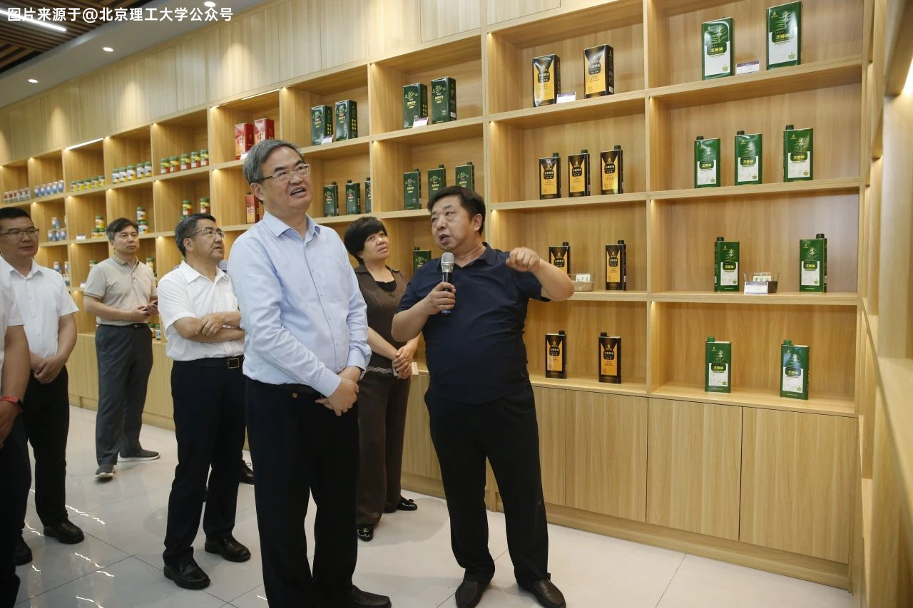 北理工黨委書記張軍一行到油大帥調研 從中國產品到中國品牌