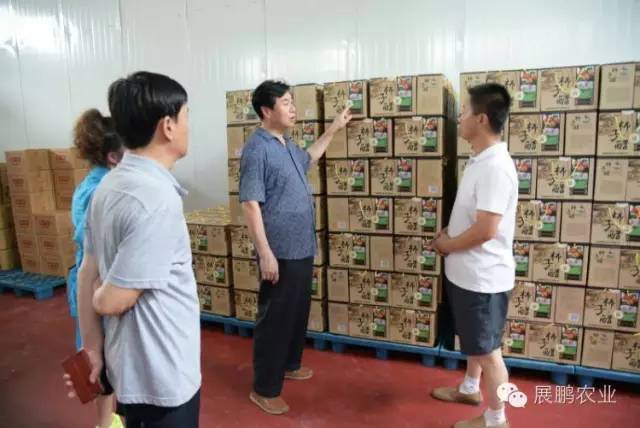 展鹏农业与鼓楼超市喜结连理