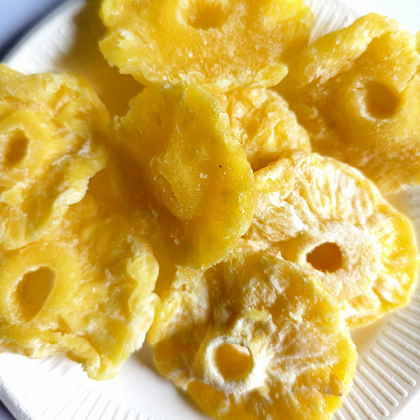pineapple slices