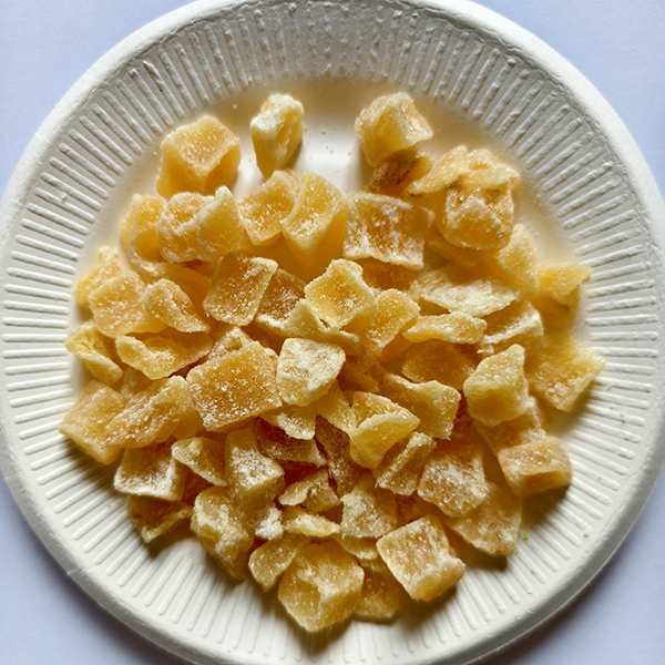 dried ginger dices