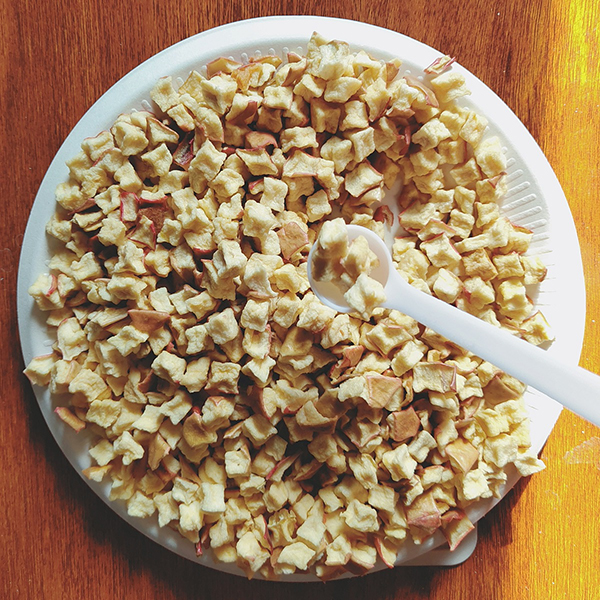 dried apple dices with skins
