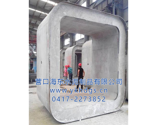 顶进施工用钢承口箱涵