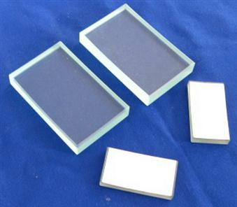 超环境(轮胎)镜片