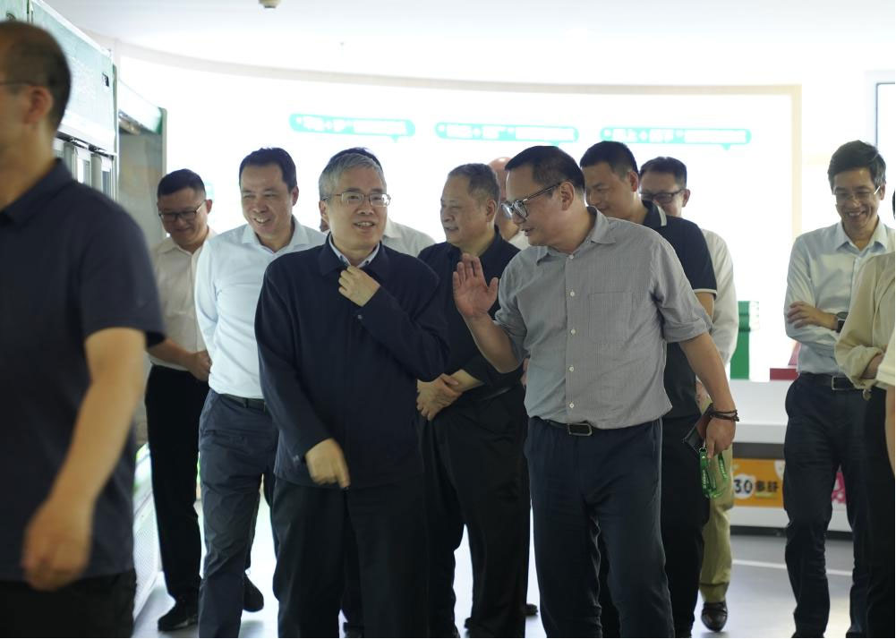 Deeply understand and practice the concept of big food │ The joint research team of the Central Agricultural Office and the Ministry of Agriculture and Rural Affairs visited China Green Group for research