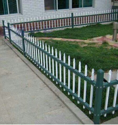草坪圍欄