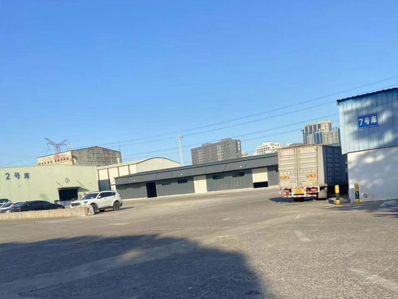 上海宝山进出口内装8000m²仓库
