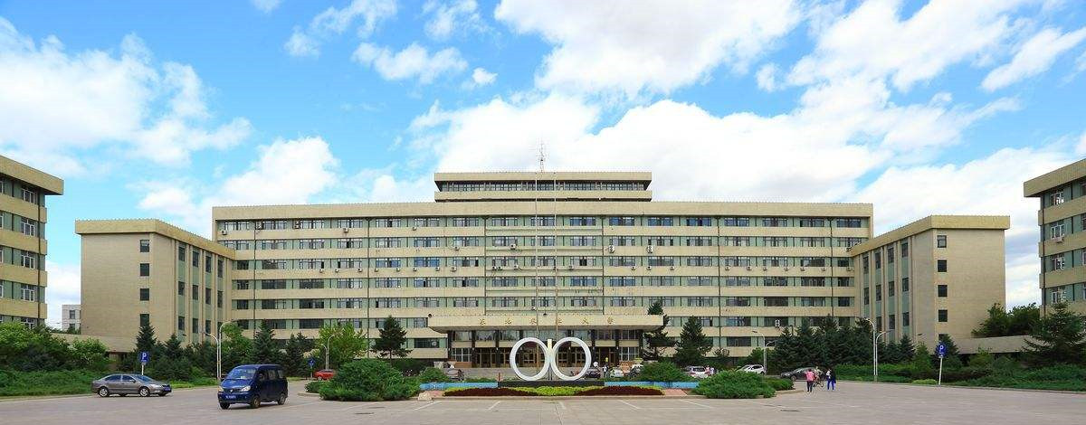 黑龍江省農(nóng)業(yè)大學(xué)屋面防水改造