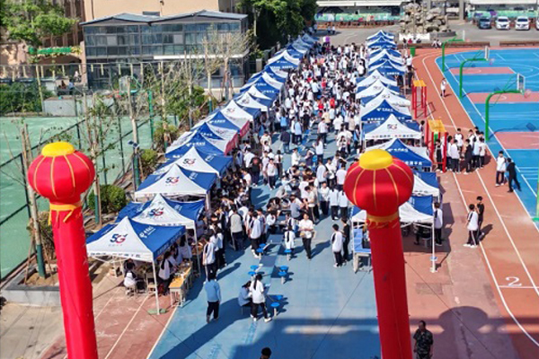 救命！谁家美食节太会了！香到走不动道啦~