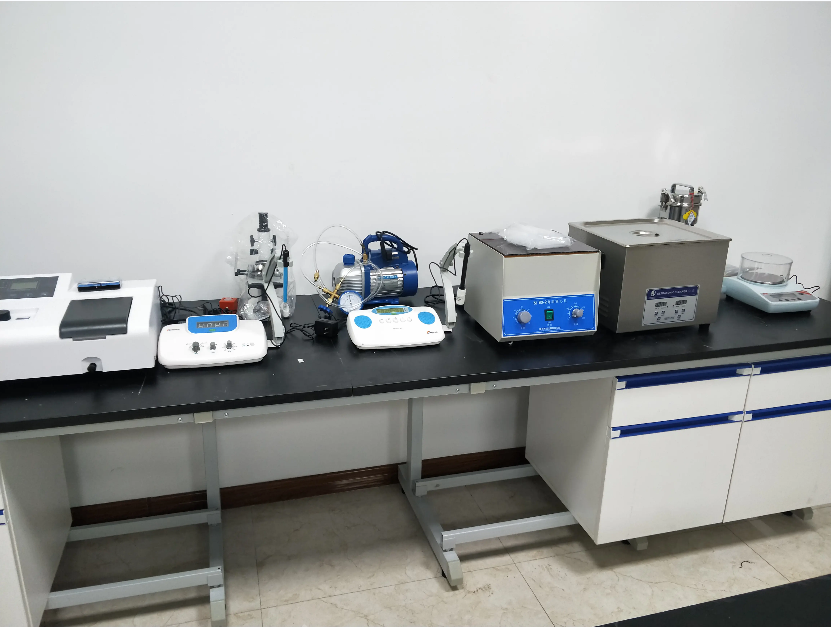 Laboratory equipments