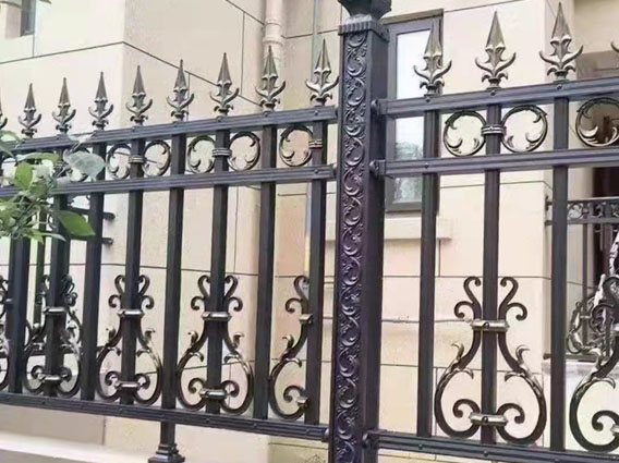 鋁藝護欄