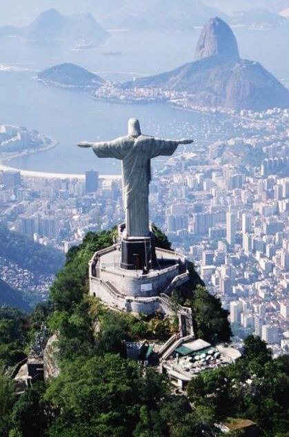里约热内卢的耶稣像防雷装置