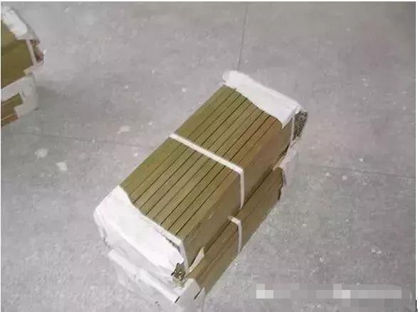 26601
