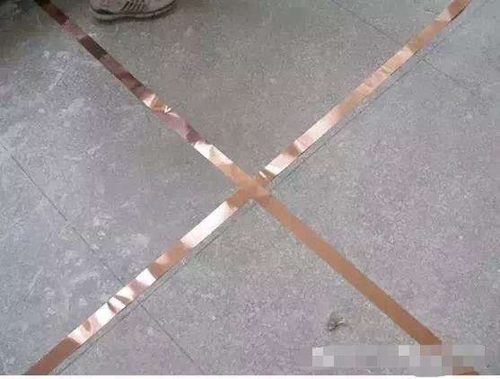 31230