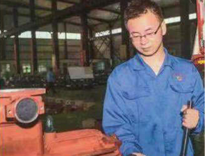 〖职工创新〗YB3轴面油封打击套的制作