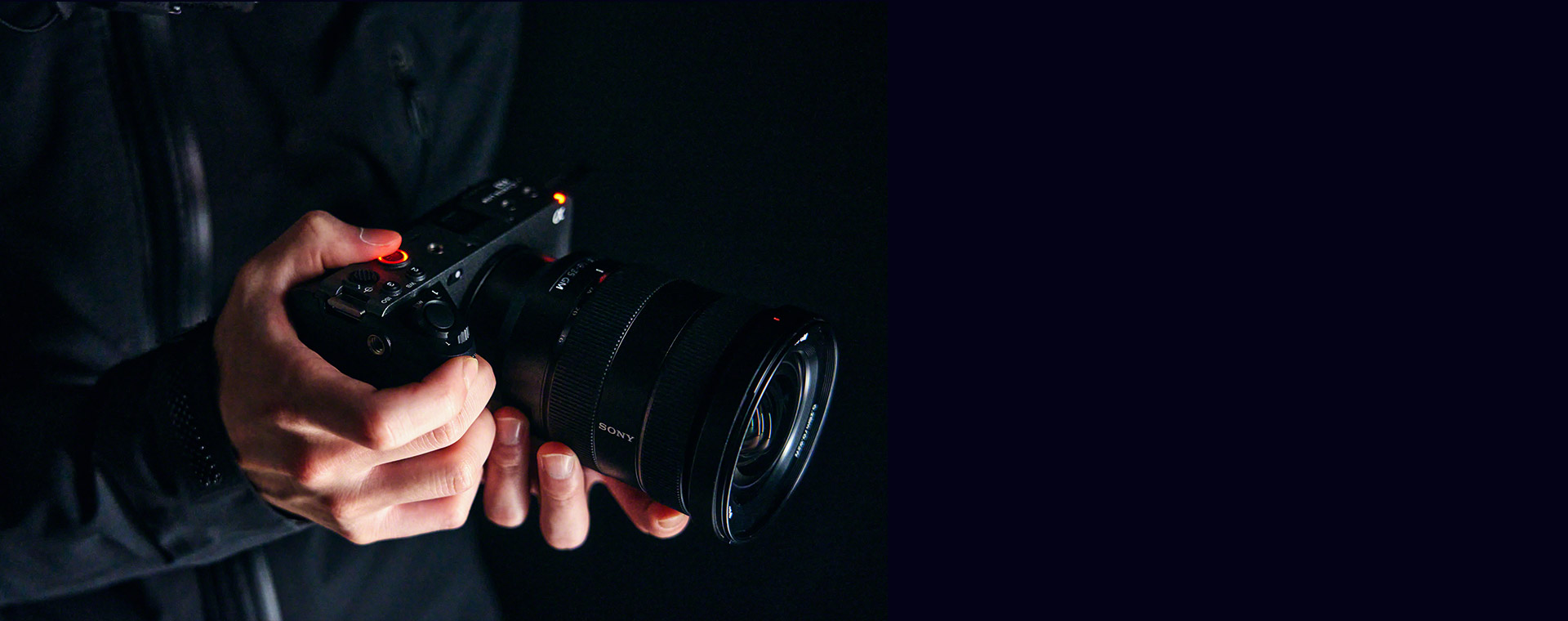 随机附带xlr适配器手柄随机附带的xlr手柄单元无需使用专用工具,即可