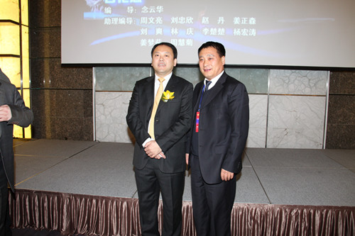 高總與孫喆 市長在韓國考察合影
