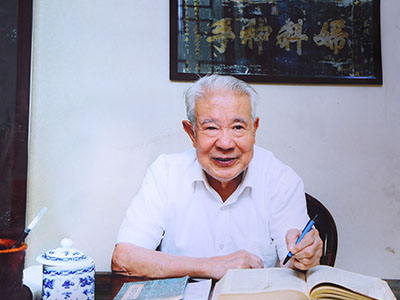 当代傅青主王培章的故事