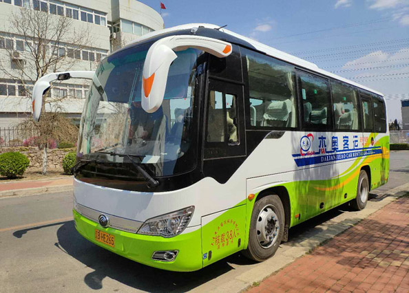 宇通38座