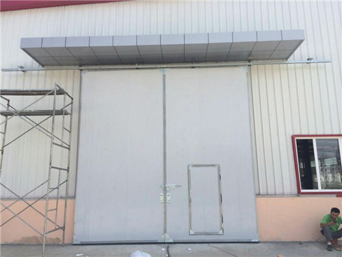 门业制造由传统向智能转变